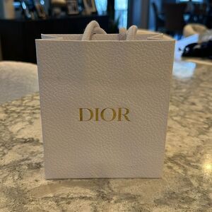 🛍️ Authentic Dior Shopping Bag - 5” x 6” x 2.25” - Petite and Elegant!